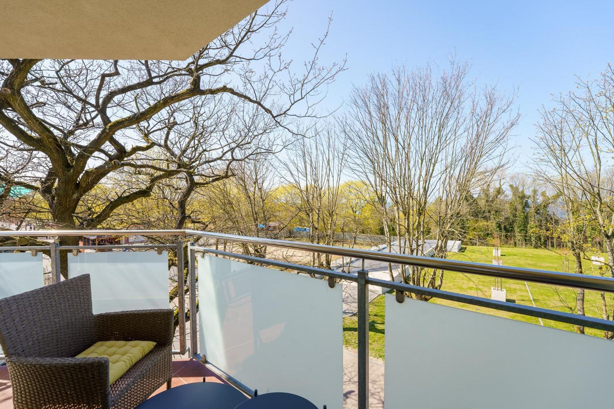 Seaside Apartment With Parking & Ac - 150 M To The Beach By Noclegi Renters Miedzyzdroje Extérieur photo